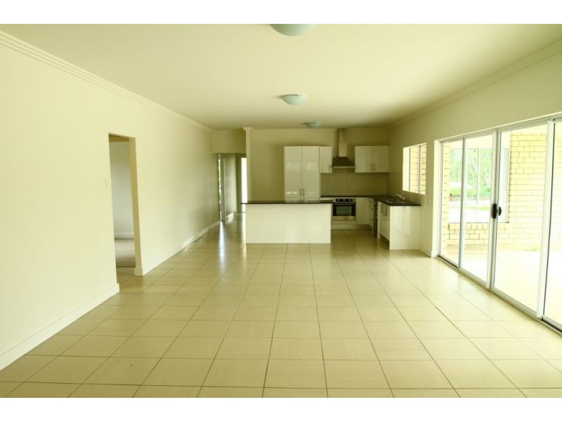 Kensington Grove QLD 4341