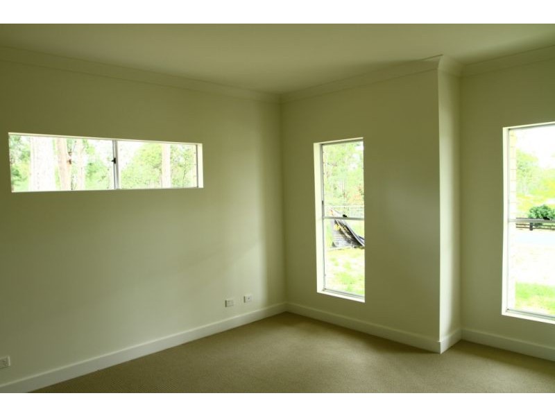 Kensington Grove QLD 4341