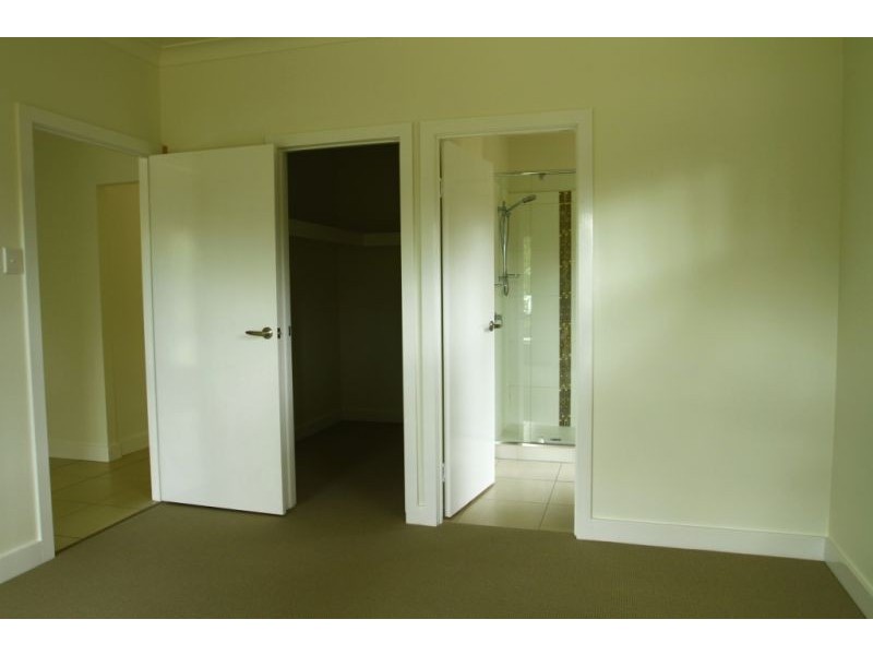 Kensington Grove QLD 4341