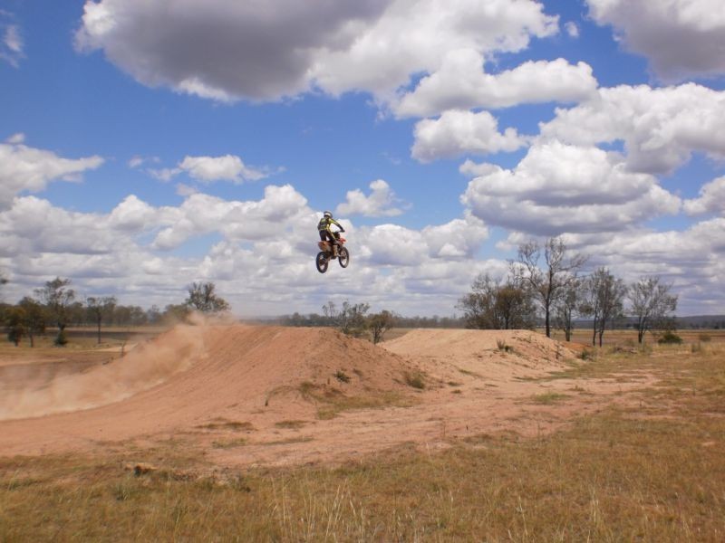 Kentville QLD 4341