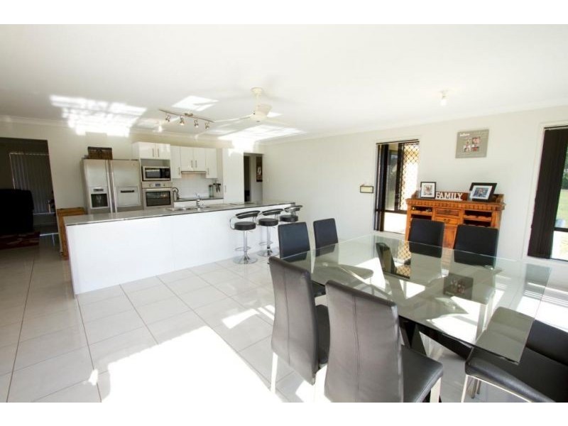 Kensington Grove QLD 4341
