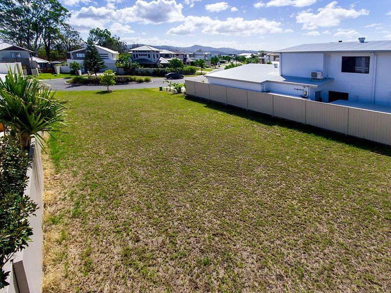 18 Fleetwood Court, Helensvale QLD 4212