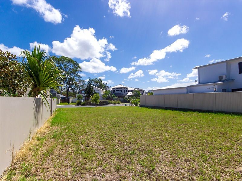 18 Fleetwood Court, Helensvale QLD 4212