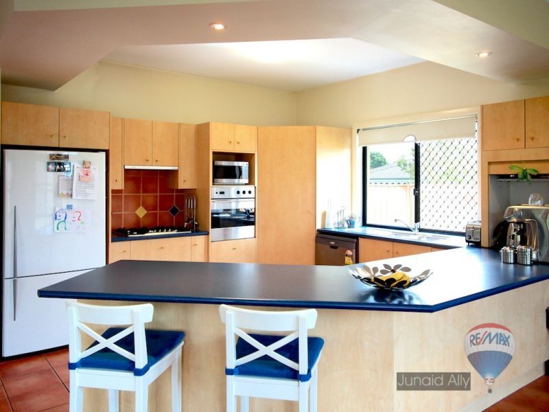 2 Overlord Place, Kuraby QLD 4112