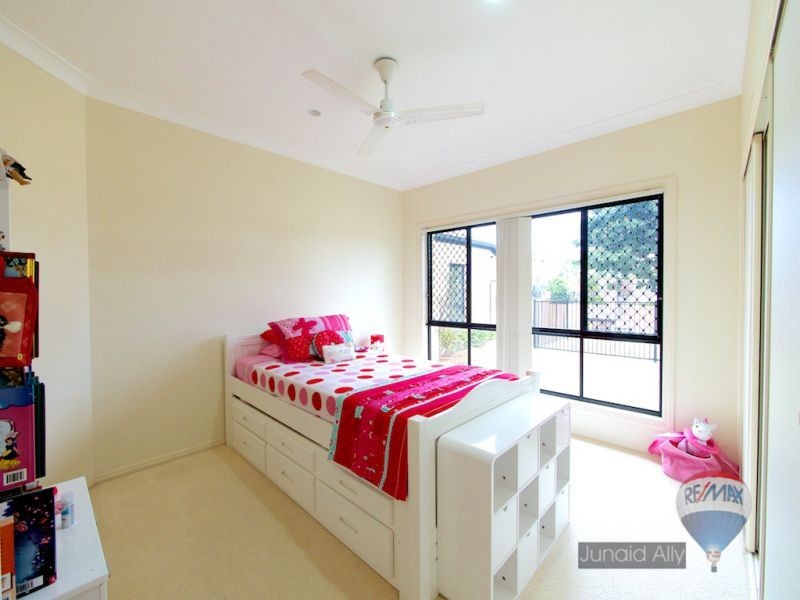 2 Overlord Place, Kuraby QLD 4112