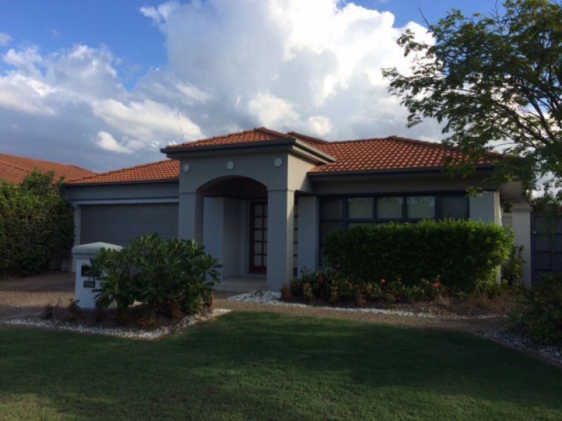 2023 Gracemere Gardens Cct, Hope Island QLD 4212