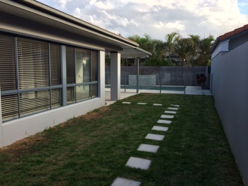 2023 Gracemere Gardens Cct, Hope Island QLD 4212