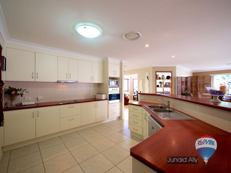 51 Caribbea Street, Eight Mile Plains QLD 4113