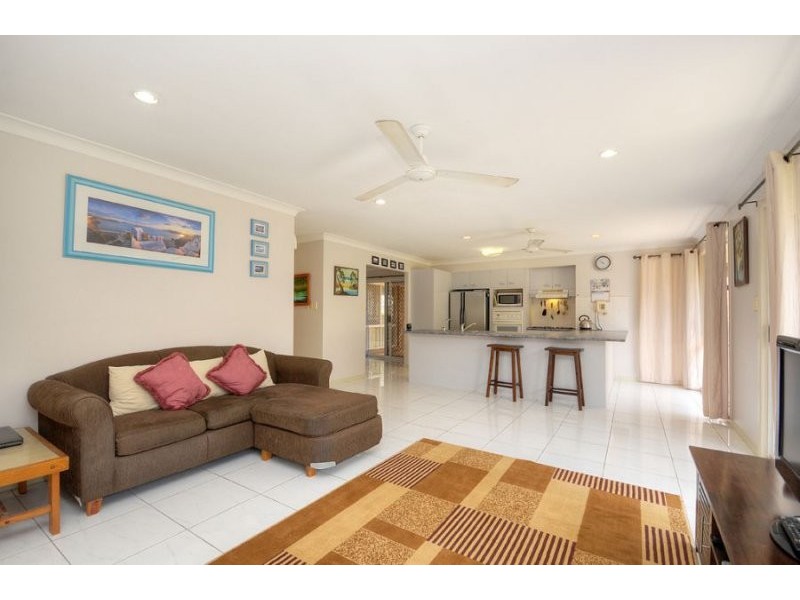 9 Clunes Court, Mudgeeraba QLD 4213
