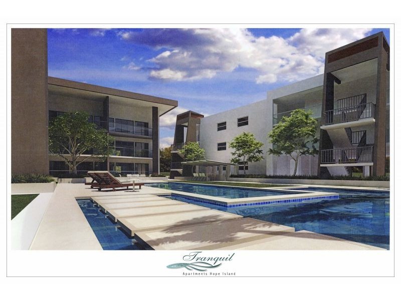 32 Broadwater Avenue, Hope Island QLD 4212