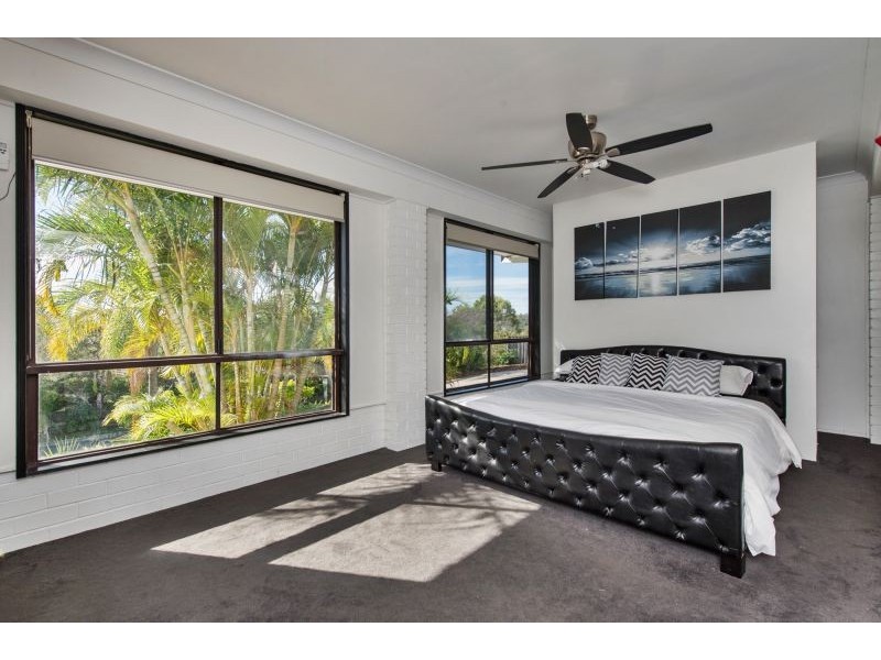 108 Universal Street, Oxenford QLD 4210