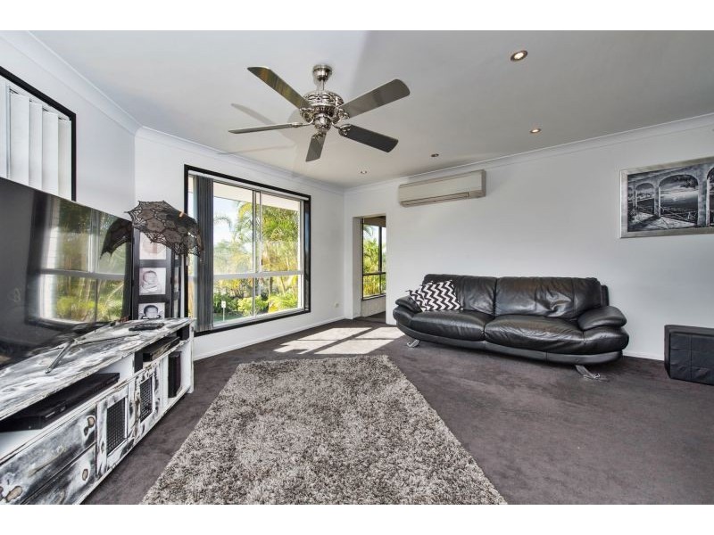 108 Universal Street, Oxenford QLD 4210