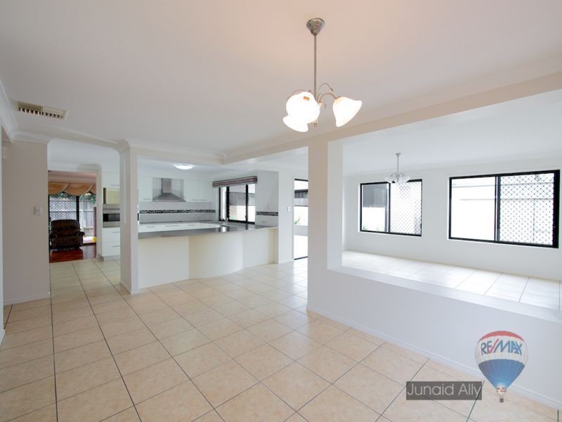 27 The Heights, Underwood QLD 4119