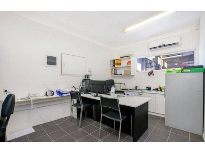1/9 Enterprise Street, Molendinar QLD 4214