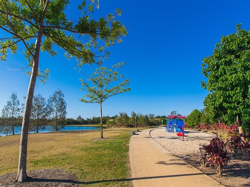 57 River Links Boulevard East, Helensvale QLD 4212