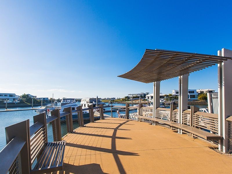 57 River Links Boulevard East, Helensvale QLD 4212
