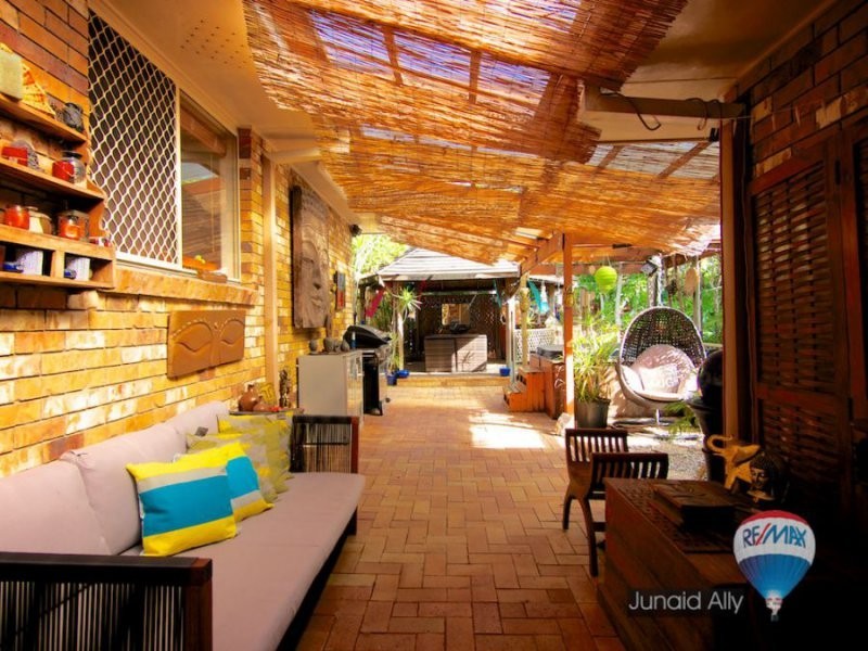 5 Taft Court, Stretton QLD 4116