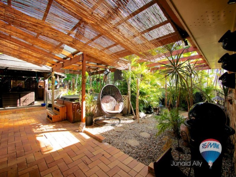 5 Taft Court, Stretton QLD 4116