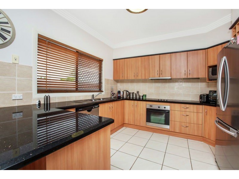 Paradise Point QLD 4216