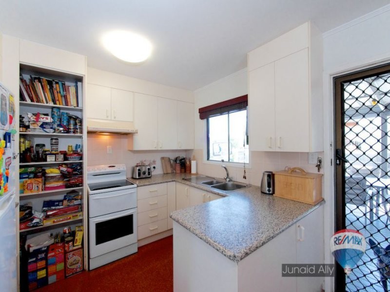 18 Trevelloe Street, Rochedale South QLD 4123