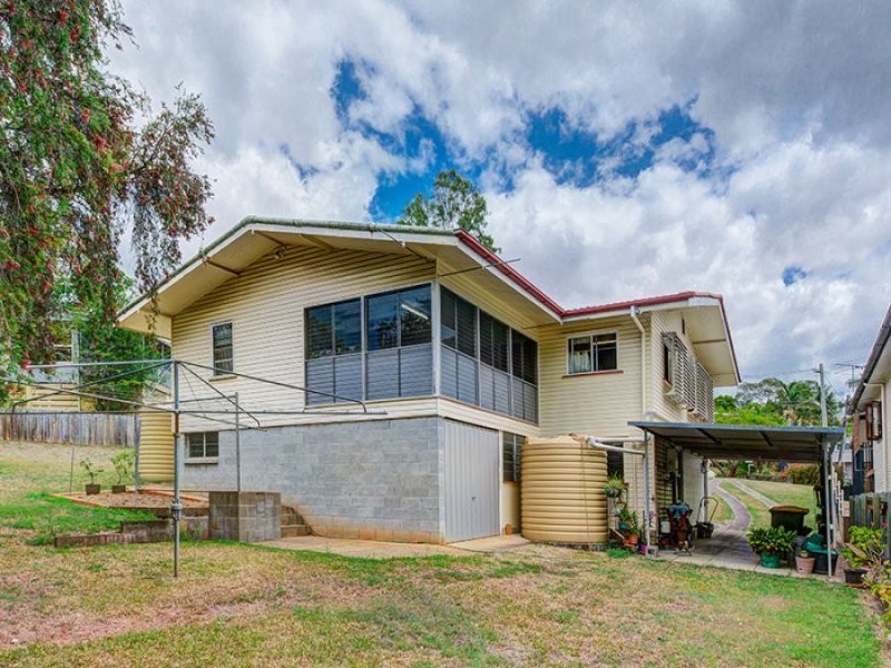 70 Dunrod Street, Holland Park West QLD 4121