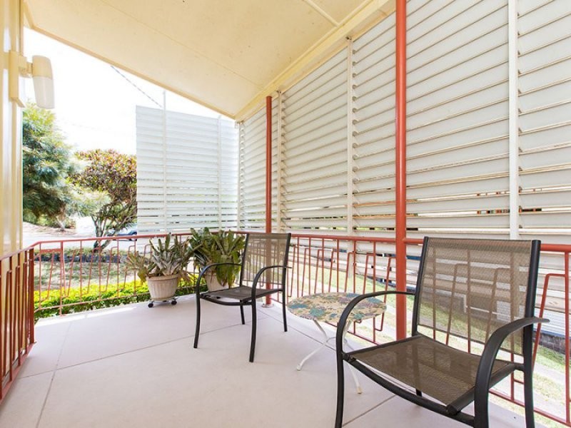 70 Dunrod Street, Holland Park West QLD 4121