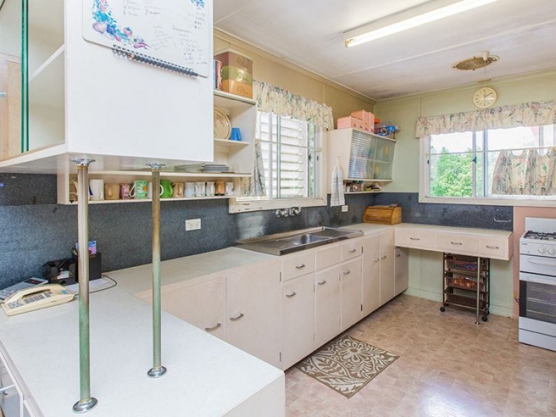 70 Dunrod Street, Holland Park West QLD 4121