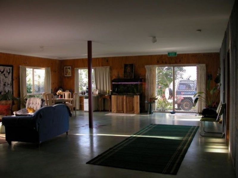 262 Macdonnell Rd, Tamborine Mountain QLD 4272