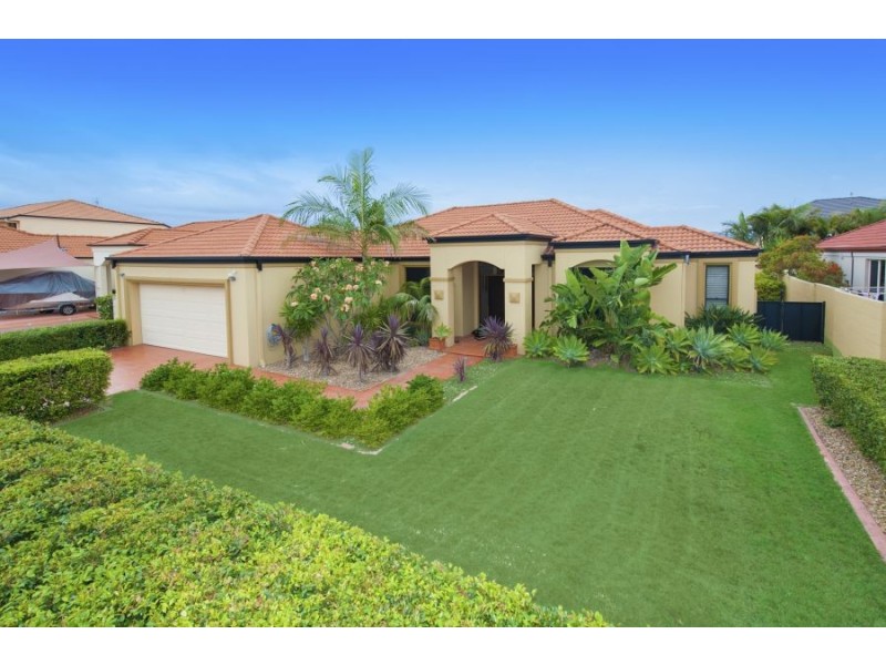 12 Dallow Crescent, Helensvale QLD 4212