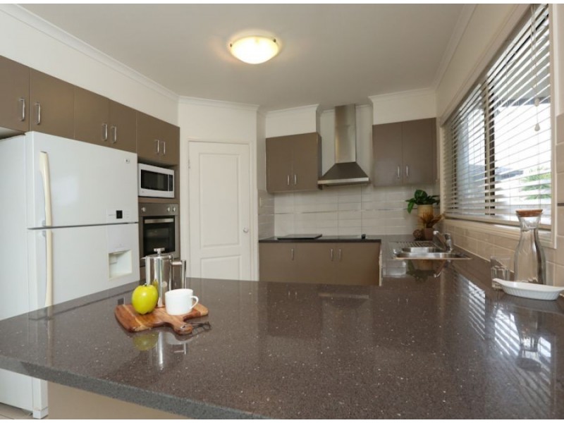 5 Caribbea Street, Kuraby QLD 4112