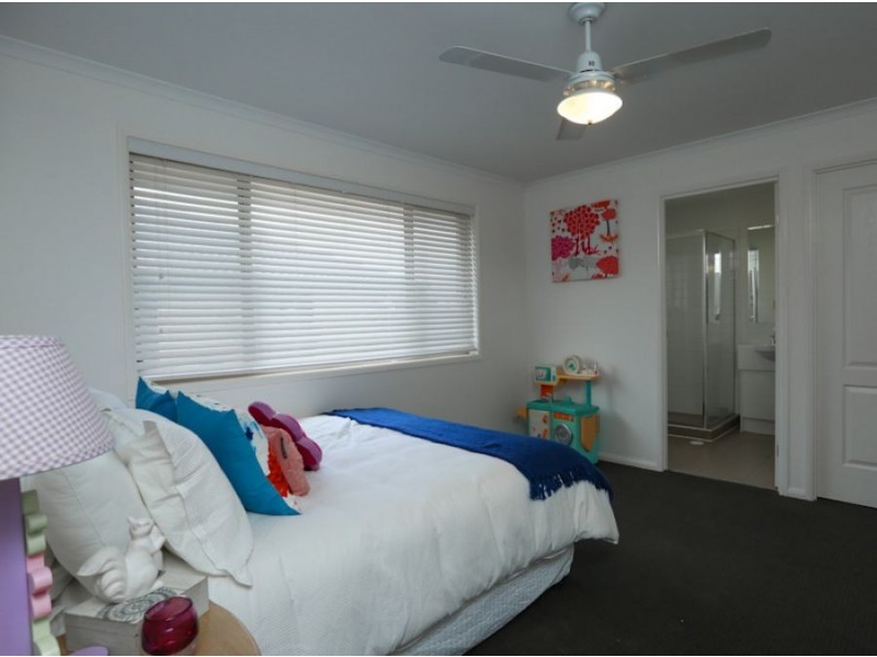 5 Caribbea Street, Kuraby QLD 4112