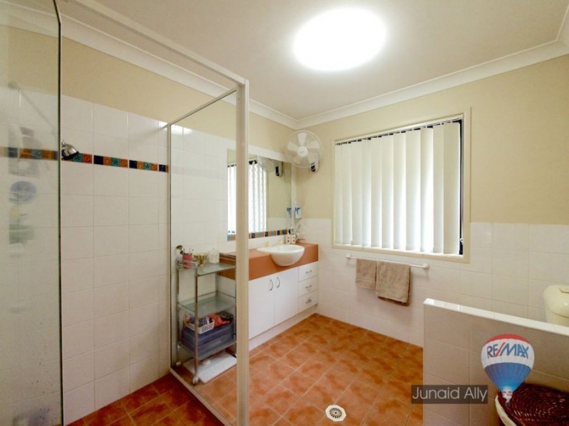 75 Brookvale Drive, Underwood QLD 4119