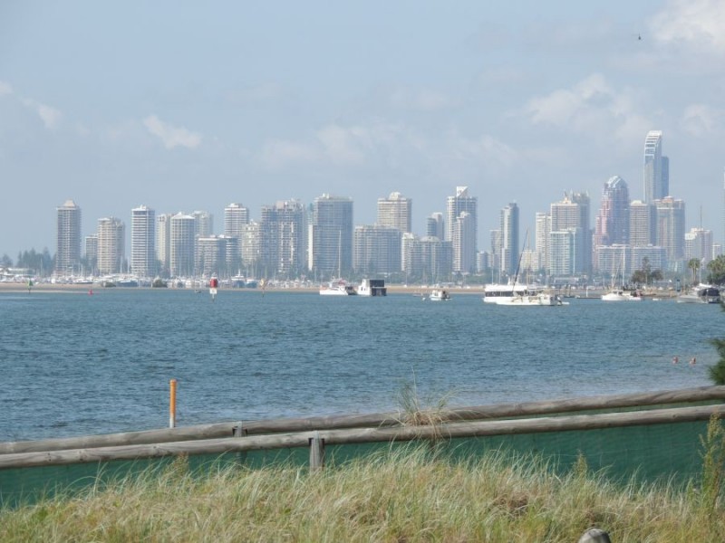 502 Marine Parade, Biggera Waters QLD 4216