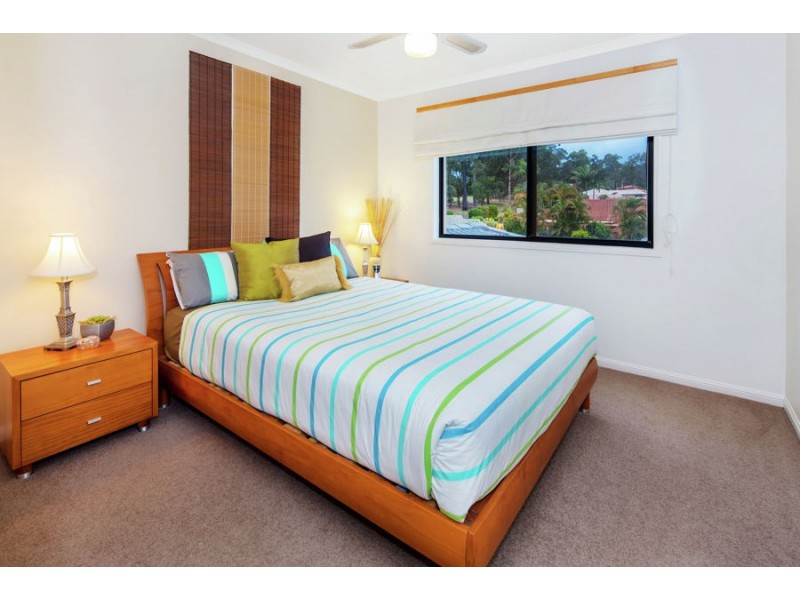 17 CHICHESTER DRIVE, Arundel QLD 4214