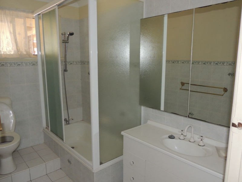 Paradise Point QLD 4216