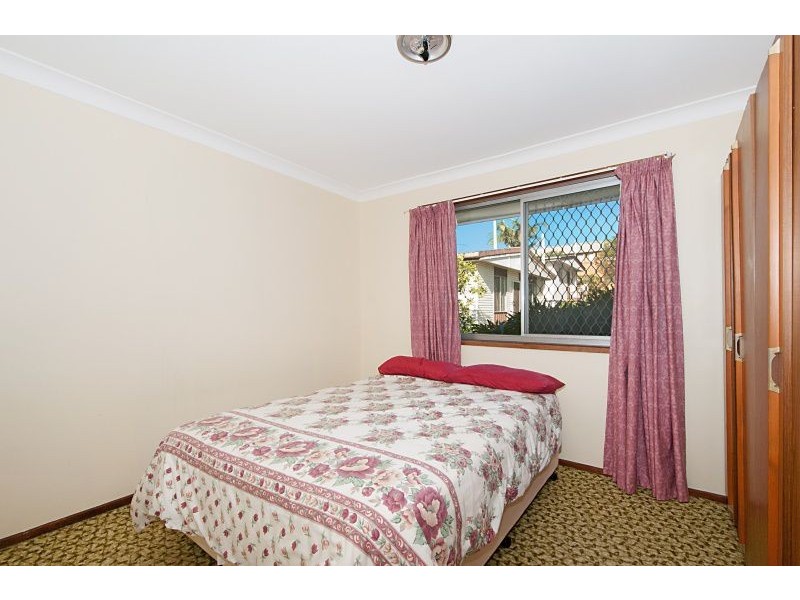 48 Falkinder Ave, Paradise Point QLD 4216