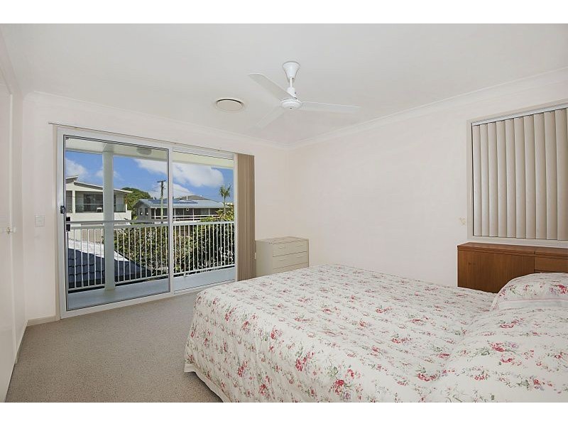 1/7 Mallard Avenue, Paradise Point QLD 4216