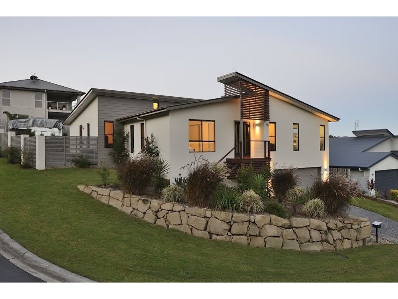 17 Abercrombie Cres, Upper Coomera QLD 4209