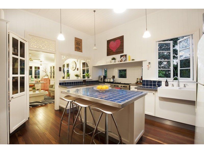 9 Dunnes, Hope Island QLD 4212