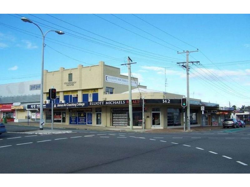 142 Scarborough Street, Southport QLD 4215