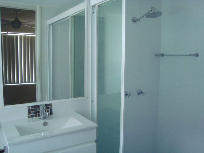 103-105 Frank Street, Labrador QLD 4215