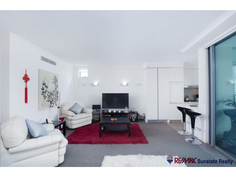 28 Bayview Street, Runaway Bay QLD 4216