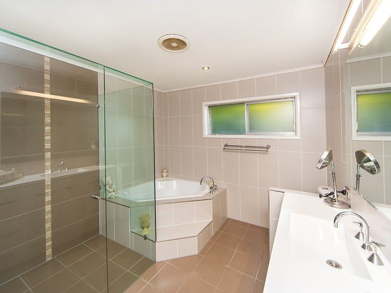 6 Arafura Street, Upper Mount Gravatt QLD 4122