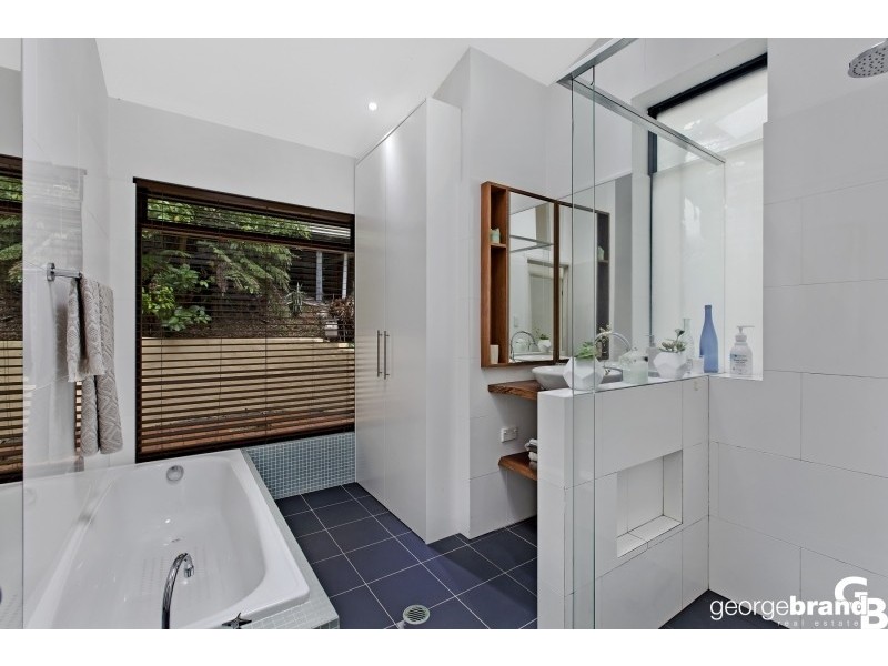 20 Beachcomber Parade, North Avoca NSW 2260