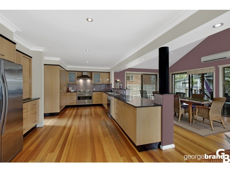 41 Ridgway Rd, Avoca Beach NSW 2251