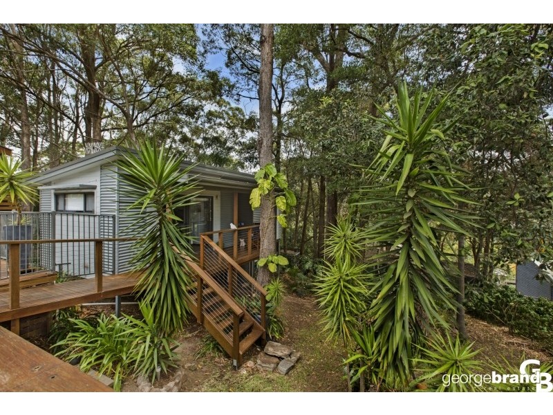 41 Ridgway Rd, Avoca Beach NSW 2251