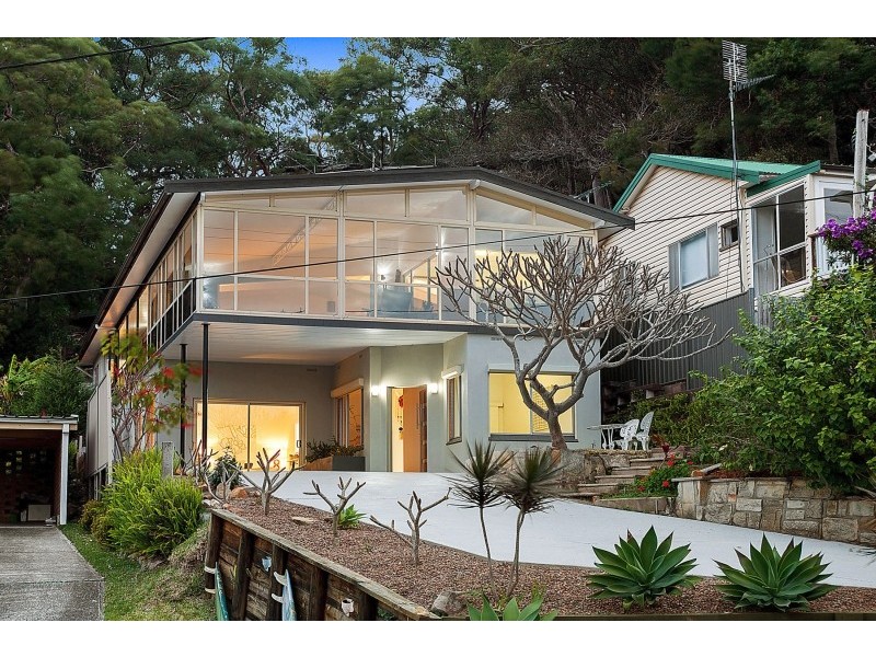 32 Heath Road, Hardys Bay NSW 2257