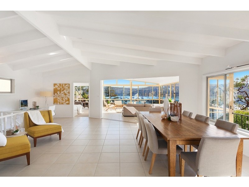 32 Heath Road, Hardys Bay NSW 2257