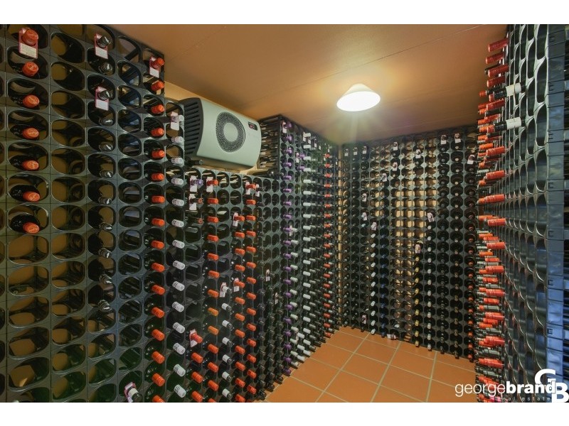 53  The Round Drive, Avoca Beach NSW 2251