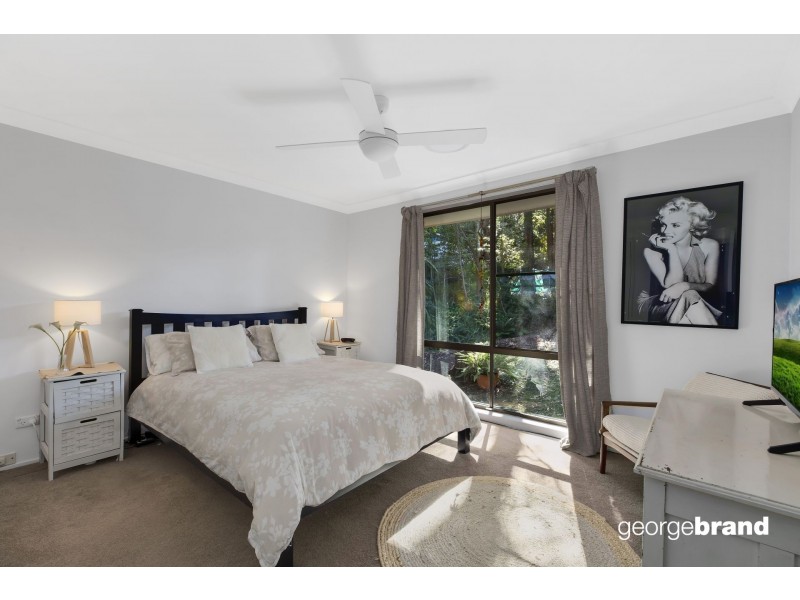 24 Chapman Crescent, Avoca Beach NSW 2251